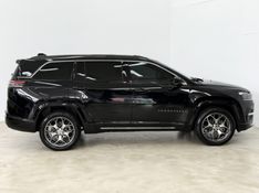 JEEP COMMANDER 1.3 OVERLAND T270 16V 4X2 TURBO 2023/2023 FOCAR VEÍCULOS CAXIAS DO SUL / Carros no Vale