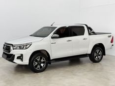 TOYOTA HILUX 2.8 SRX 4X4 CD 16V 2018/2019 FOCAR VEÍCULOS CAXIAS DO SUL / Carros no Vale