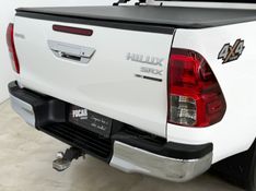 TOYOTA HILUX 2.8 SRX 4X4 CD 16V 2018/2019 FOCAR VEÍCULOS CAXIAS DO SUL / Carros no Vale