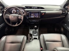 TOYOTA HILUX 2.8 SRX 4X4 CD 16V 2018/2019 FOCAR VEÍCULOS CAXIAS DO SUL / Carros no Vale