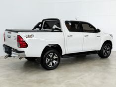 TOYOTA HILUX 2.8 SRX 4X4 CD 16V 2018/2019 FOCAR VEÍCULOS CAXIAS DO SUL / Carros no Vale