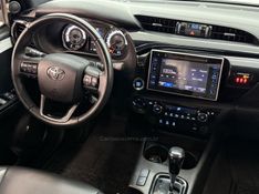 TOYOTA HILUX 2.8 SRX 4X4 CD 16V 2018/2019 FOCAR VEÍCULOS CAXIAS DO SUL / Carros no Vale