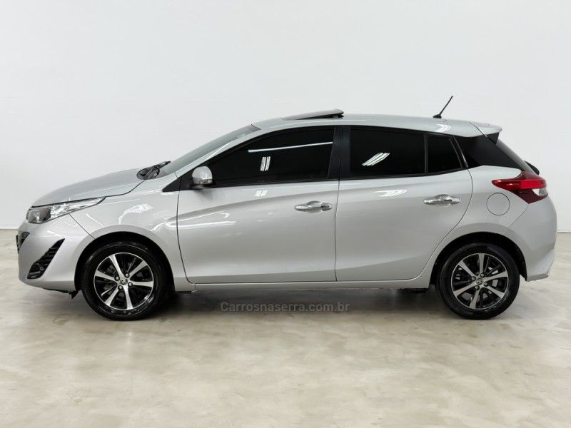 TOYOTA YARIS 1.5 XLS 2018/2019 FOCAR VEÍCULOS CAXIAS DO SUL / Carros no Vale