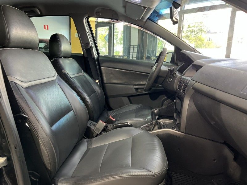 CHEVROLET VECTRA 2.0 MPFI EXPRESSION 8V 140CV 2009/2009 PRIME MULTIMARCAS CAXIAS DO SUL / Carros no Vale