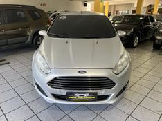 FORD FIESTA 1.6 TITANIUM HATCH 16V 2014/2015 PRIME MULTIMARCAS CAXIAS DO SUL / Carros no Vale