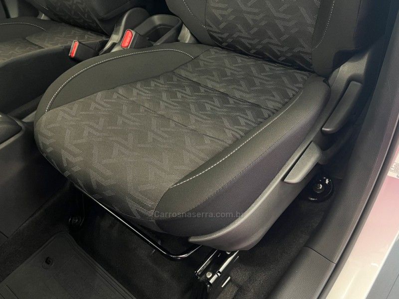NISSAN KICKS 1.6 SENSE 16V 2024/2025 ÓTIMA CAR FLORES DA CUNHA / Carros no Vale