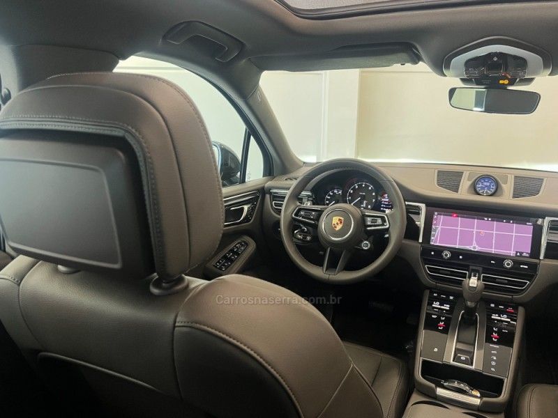 PORSCHE MACAN 2.0 16V 2024/2025 ÓTIMA CAR FLORES DA CUNHA / Carros no Vale