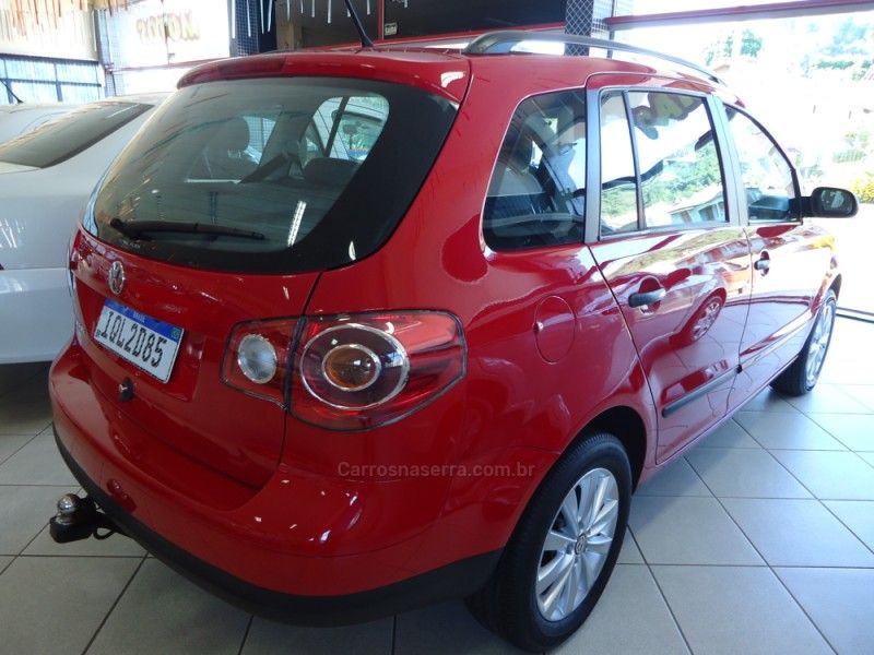 VOLKSWAGEN SPACEFOX 1.6 MSI TRENDLINE 8V 2010/2010 BOURSCHEID CARROS E MOTOS SANTA CLARA DO SUL / Carros no Vale