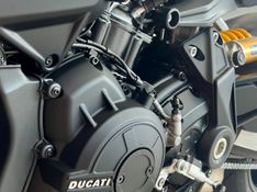 DUCATI DIAVEL 1260 S 2021/2021 PC VEÍCULOS SANTA CRUZ DO SUL / Carros no Vale