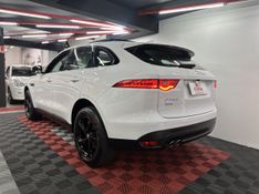Jaguar F-Pace 2.0 Prestige 180cv 2016/2017 CIRNE AUTOMÓVEIS SANTA MARIA / Carros no Vale