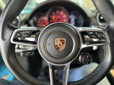 Porsche 718 Cayman 2.0 300cv 2019/2020 CIRNE AUTOMÓVEIS SANTA MARIA / Carros no Vale