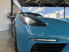 Porsche 718 Cayman 2.0 300cv 2019/2020 CIRNE AUTOMÓVEIS SANTA MARIA / Carros no Vale