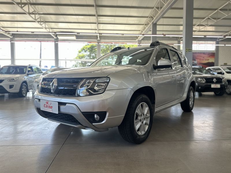 Renault DUSTER Dynamique 2.0 16V 2015/2016 CIRNE AUTOMÓVEIS SANTA MARIA / Carros no Vale