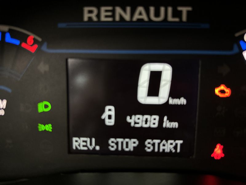 Renault KWID Zen 1.0 12V Mec. 2022/2023 CIRNE AUTOMÓVEIS SANTA MARIA / Carros no Vale