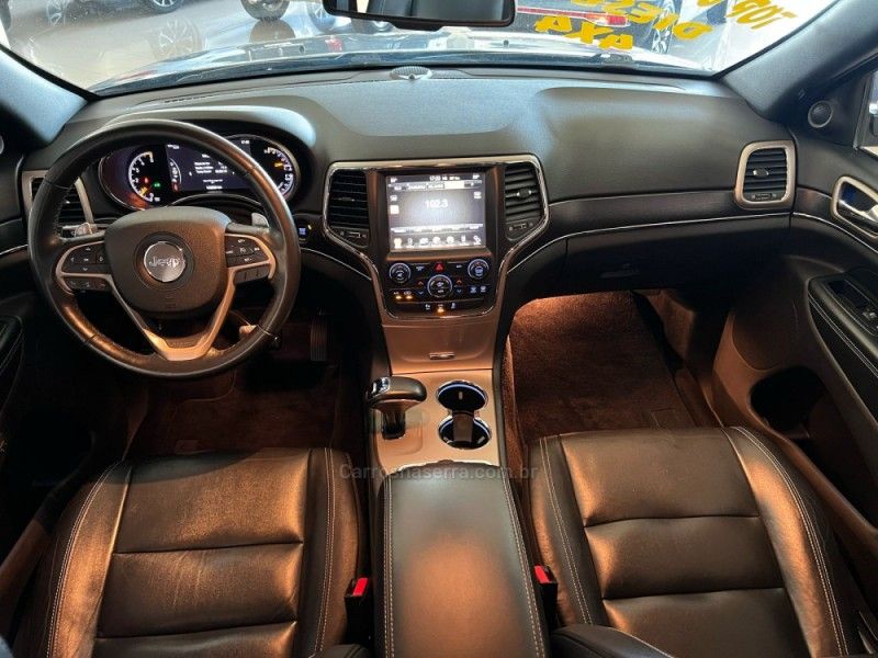 JEEP GRAND CHEROKEE 3.0 LIMITED 4X4 V6 24V TURBO 2015/2015 CIMIRRO AUTOMÓVEIS TAQUARA / Carros no Vale