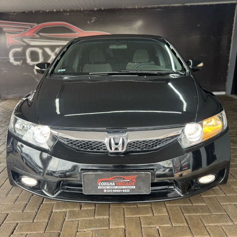 Honda CIVIC SEDAN LXL 2011/2011 SÉRGIO VEÍCULOS TEUTÔNIA / Carros no Vale