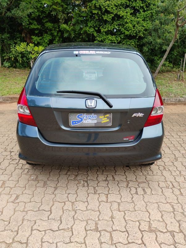 Honda FIT LXL 1.4 2006/2006 SÉRGIO VEÍCULOS TEUTÔNIA / Carros no Vale