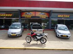 Honda Motos NXR 160 BROS 2017/2017 BOURSCHEID CARROS E MOTOS SANTA CLARA DO SUL / Carros no Vale