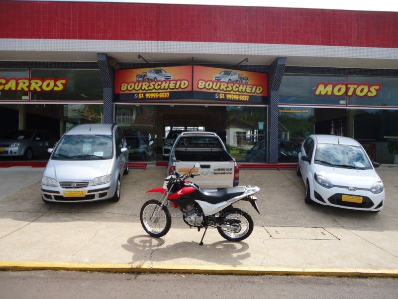 Honda Motos NXR 160 BROS 2017/2017 BOURSCHEID CARROS E MOTOS SANTA CLARA DO SUL / Carros no Vale