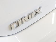 Chevrolet ONIX 1.0 FLEX LT MANUAL 2022/2023 BETIOLO NOVOS E SEMINOVOS LAJEADO / Carros no Vale