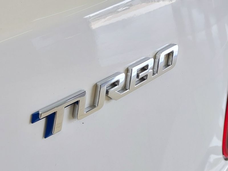Chevrolet ONIX 1.0 FLEX LT MANUAL 2022/2023 BETIOLO NOVOS E SEMINOVOS LAJEADO / Carros no Vale