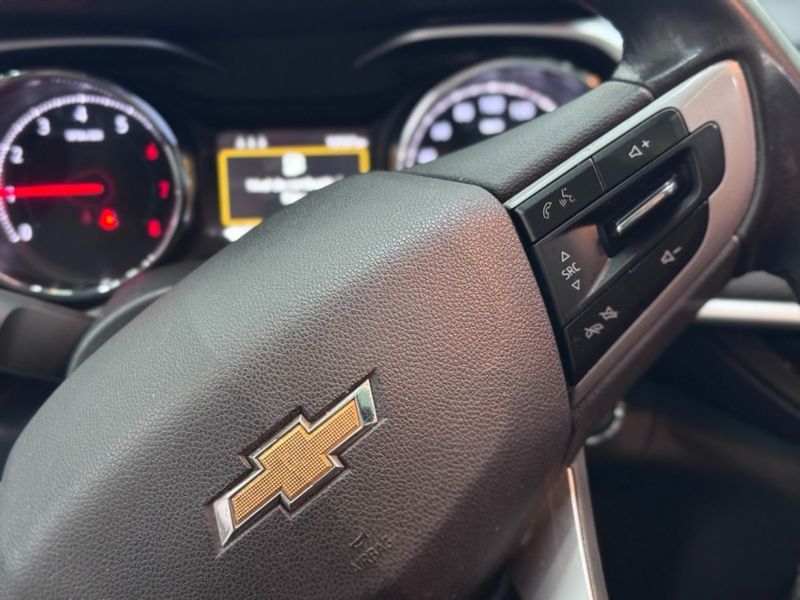 Chevrolet TRACKER 1.2 TURBO FLEX PREMIER AUTOMÁTICO 2022/2023 BETIOLO NOVOS E SEMINOVOS LAJEADO / Carros no Vale