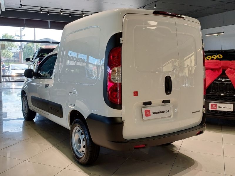 Fiat FIORINO 1.4 MPI FURGÃO ENDURANCE 8V FLEX 2P MANUAL 2022/2023 BETIOLO NOVOS E SEMINOVOS LAJEADO / Carros no Vale
