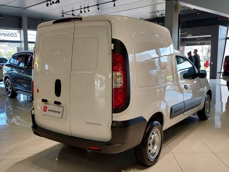 Fiat FIORINO 1.4 MPI FURGÃO ENDURANCE 8V FLEX 2P MANUAL 2022/2023 BETIOLO NOVOS E SEMINOVOS LAJEADO / Carros no Vale