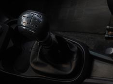 Fiat MOBI 1.0 EVO FLEX LIKE MANUAL 2021/2022 BETIOLO NOVOS E SEMINOVOS LAJEADO / Carros no Vale
