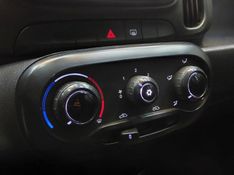Fiat MOBI 1.0 EVO FLEX TREKKING MANUAL 2021/2022 BETIOLO NOVOS E SEMINOVOS LAJEADO / Carros no Vale