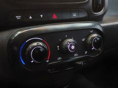 Fiat MOBI 1.0 EVO FLEX TREKKING MANUAL 2023/2023 BETIOLO NOVOS E SEMINOVOS LAJEADO / Carros no Vale