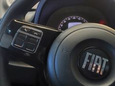 Fiat MOBI 1.0 EVO FLEX TREKKING MANUAL 2023/2023 BETIOLO NOVOS E SEMINOVOS LAJEADO / Carros no Vale