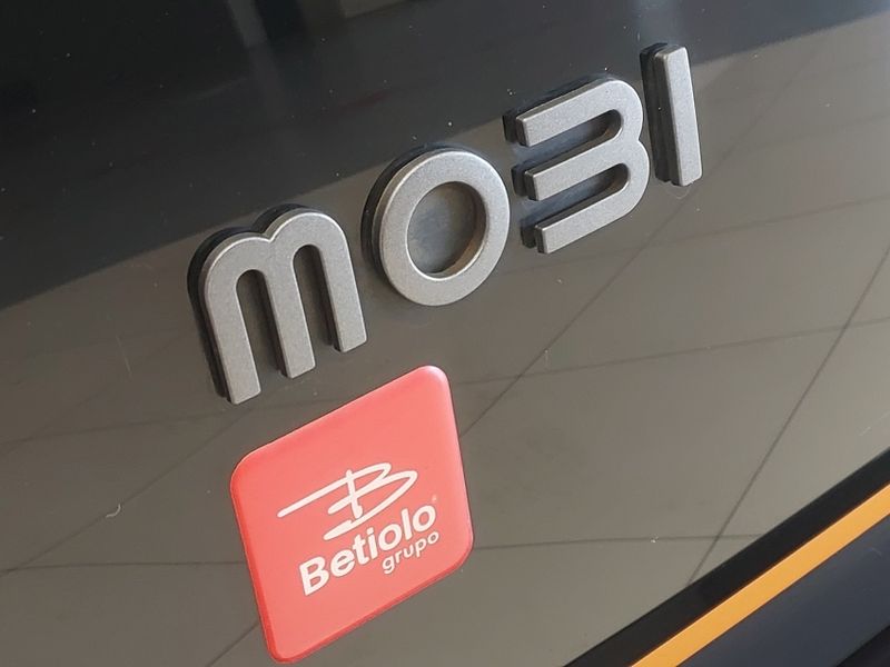Fiat MOBI 1.0 EVO FLEX TREKKING MANUAL 2023/2023 BETIOLO NOVOS E SEMINOVOS LAJEADO / Carros no Vale