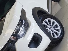 Fiat MOBI 1.0 EVO FLEX TREKKING MANUAL 2021/2022 BETIOLO NOVOS E SEMINOVOS LAJEADO / Carros no Vale