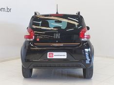 Fiat MOBI 1.0 EVO FLEX TREKKING MANUAL 2023/2023 BETIOLO NOVOS E SEMINOVOS LAJEADO / Carros no Vale