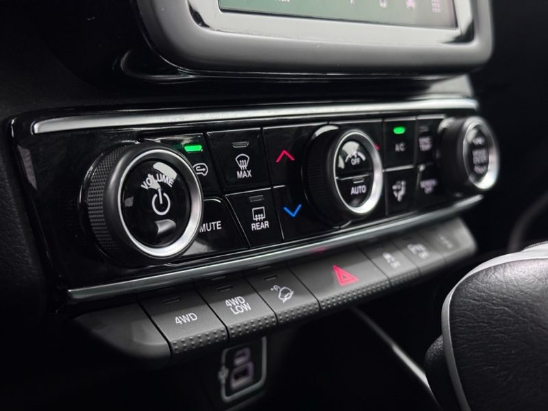 Fiat TORO 2.0 16V TURBO DIESEL VOLCANO 4WD AT9 2023/2024 BETIOLO NOVOS E SEMINOVOS LAJEADO / Carros no Vale
