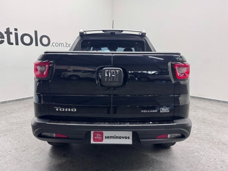 Fiat TORO 2.0 16V TURBO DIESEL VOLCANO 4WD AT9 2023/2024 BETIOLO NOVOS E SEMINOVOS LAJEADO / Carros no Vale