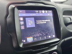 JEEP RENEGADE 1.3 T270 TURBO FLEX S 4X4 AT9 2022/2023 BETIOLO NOVOS E SEMINOVOS LAJEADO / Carros no Vale
