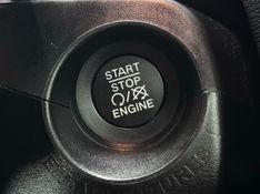 JEEP RENEGADE 1.3 T270 TURBO FLEX S 4X4 AT9 2022/2023 BETIOLO NOVOS E SEMINOVOS LAJEADO / Carros no Vale