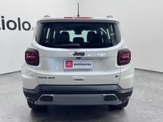 JEEP RENEGADE 1.3 T270 TURBO FLEX S 4X4 AT9 2022/2023 BETIOLO NOVOS E SEMINOVOS LAJEADO / Carros no Vale