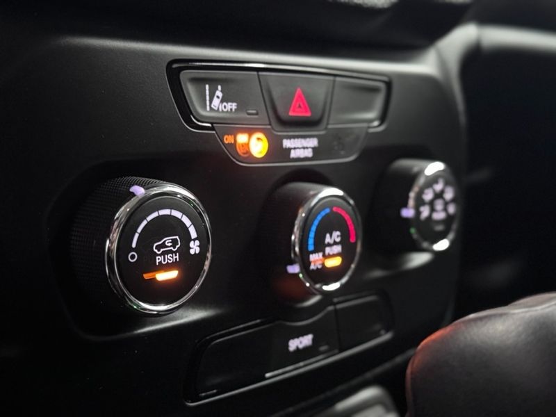 JEEP RENEGADE 1.3 T270 TURBO FLEX SPORT AT6 2022/2023 BETIOLO NOVOS E SEMINOVOS LAJEADO / Carros no Vale