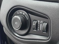 JEEP RENEGADE 1.3 T270 TURBO FLEX TRAILHAWK 4X4 AT9 2022/2022 BETIOLO NOVOS E SEMINOVOS LAJEADO / Carros no Vale