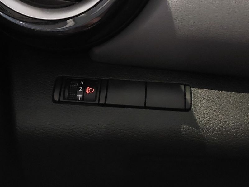 Nissan KICKS 1.6 16V FLEXSTART EXCLUSIVE XTRONIC 2021/2022 BETIOLO NOVOS E SEMINOVOS LAJEADO / Carros no Vale