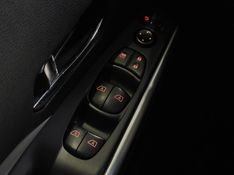 Nissan KICKS 1.6 16V FLEXSTART EXCLUSIVE XTRONIC 2021/2022 BETIOLO NOVOS E SEMINOVOS LAJEADO / Carros no Vale