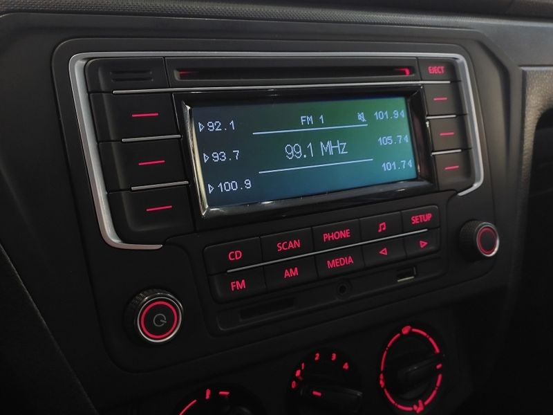 Volkswagen GOL 1.0 12V MPI TOTALFLEX 4P MANUAL 2022/2023 BETIOLO NOVOS E SEMINOVOS LAJEADO / Carros no Vale