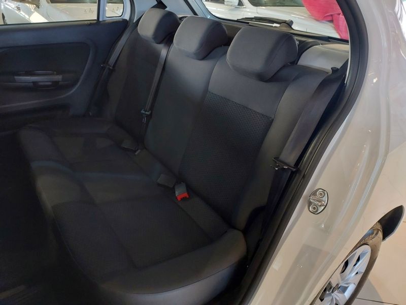 Volkswagen GOL 1.0 12V MPI TOTALFLEX 4P MANUAL 2022/2023 BETIOLO NOVOS E SEMINOVOS LAJEADO / Carros no Vale