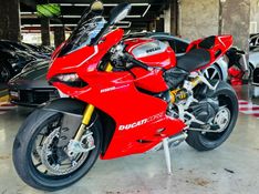 Ducati 1199 Panigale S R / APENAS 161 UNIDADES NO MUNDO 2013/2013 CASTELLAN E TOMAZONI MOTORS CAXIAS DO SUL / Carros no Vale