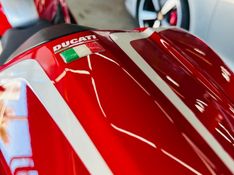 Ducati 1199 Panigale S R / APENAS 161 UNIDADES NO MUNDO 2013/2013 CASTELLAN E TOMAZONI MOTORS CAXIAS DO SUL / Carros no Vale