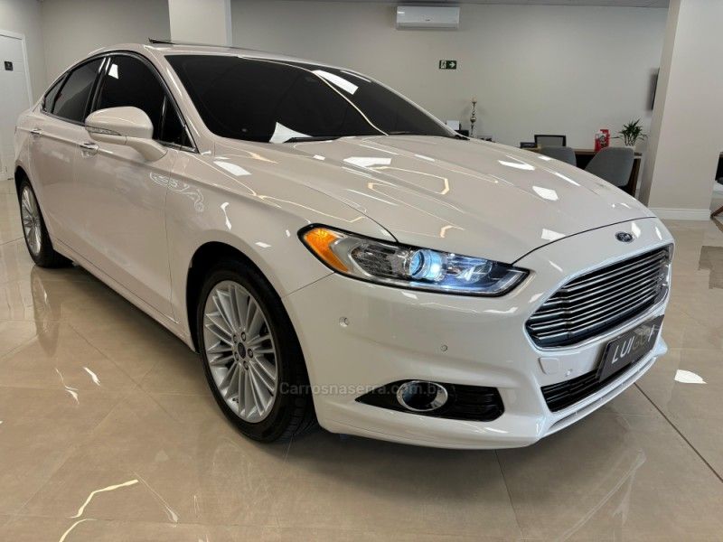 FORD FUSION 2.0 TITANIUM GTDI ECOBOOST AWD 2016/2016 LUIGGI AUTOMÓVEIS CARLOS BARBOSA / Carros no Vale