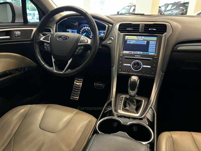 FORD FUSION 2.0 TITANIUM GTDI ECOBOOST AWD 2016/2016 LUIGGI AUTOMÓVEIS CARLOS BARBOSA / Carros no Vale